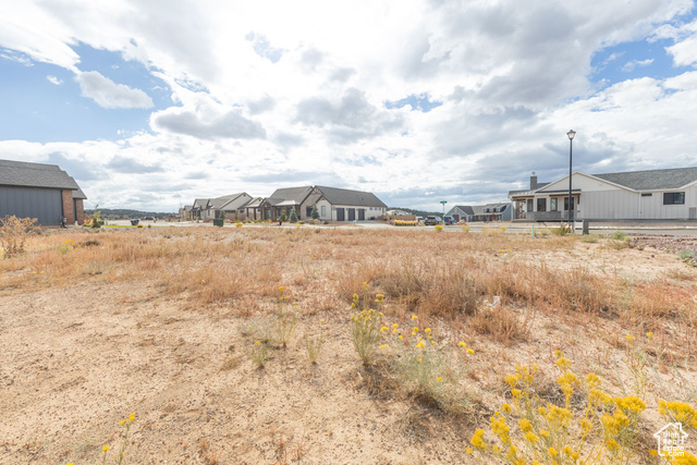 Photo 11 for MLS #2116985 at 933 S Cliffs Dr #38