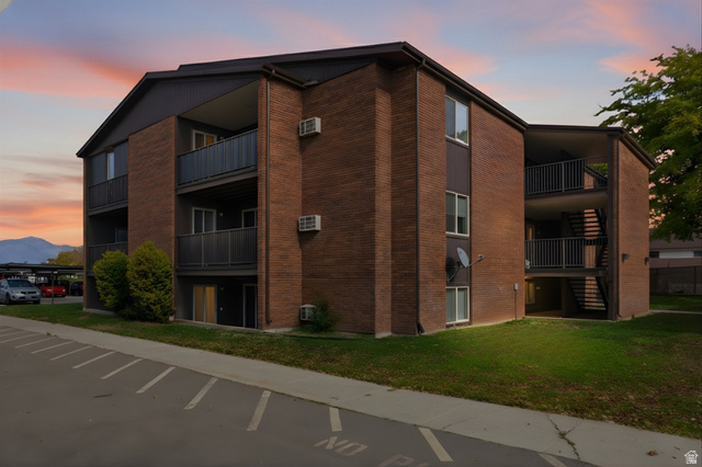 4642 S 1900 ST #41, Roy UT 84067