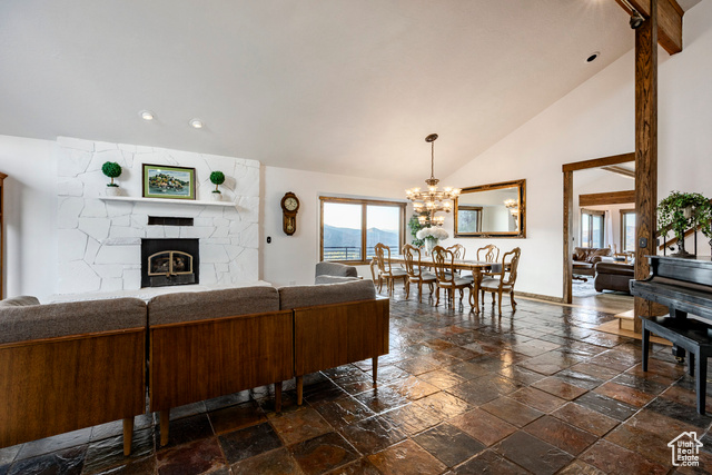 Photo 12 for MLS #2116991 at 164 Mountain Top Dr