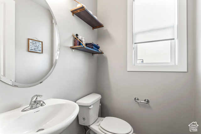 Photo 17 for MLS #2116996 at 316 W 390 South