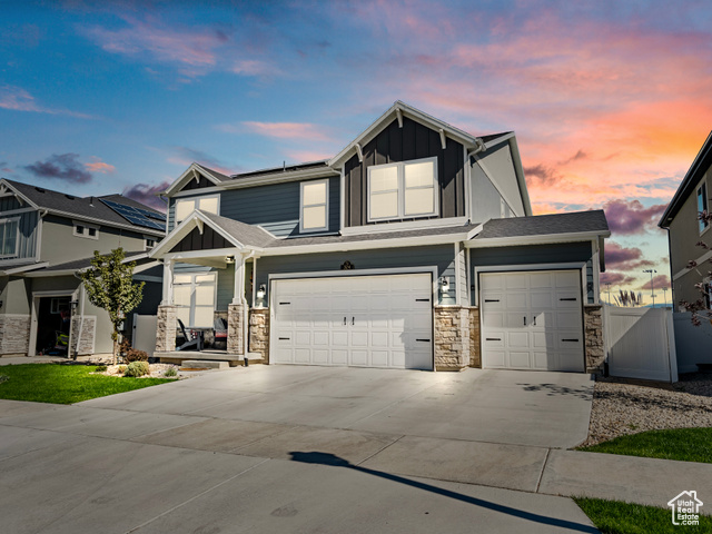 Photo 2 for MLS #2116999 at 324 S Hayes Well Ln