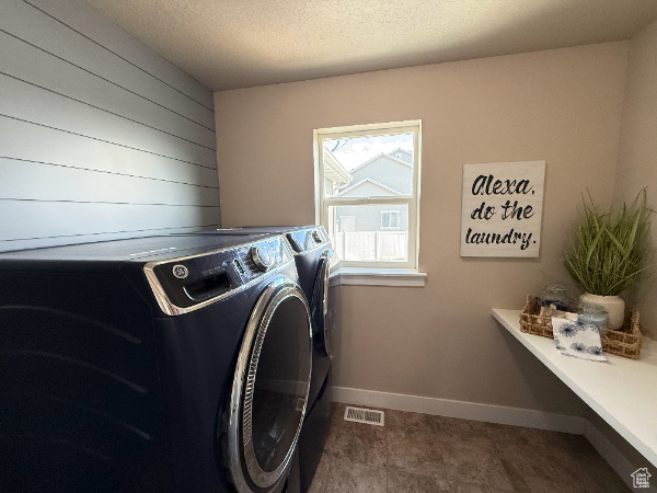 Photo 16 for MLS #2117010 at 1904 E Sunnyvale Dr