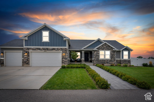 1904 E SUNNYVALE DR, Eagle Mountain UT 84005