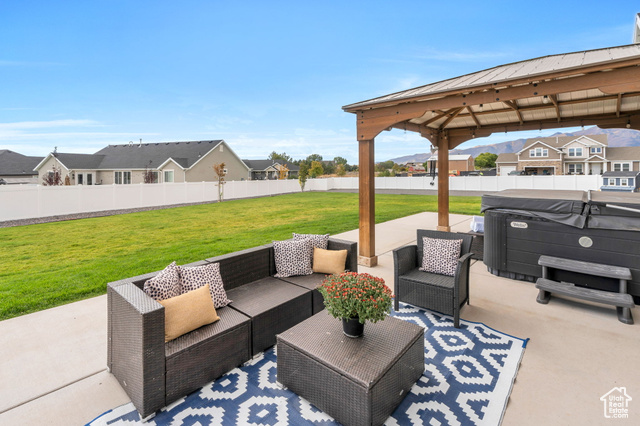 Photo 38 for MLS #2117010 at 1904 E Sunnyvale Dr