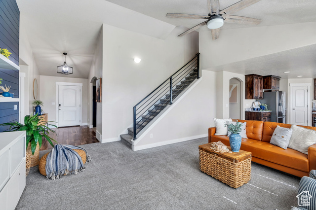 Photo 8 for MLS #2117010 at 1904 E Sunnyvale Dr