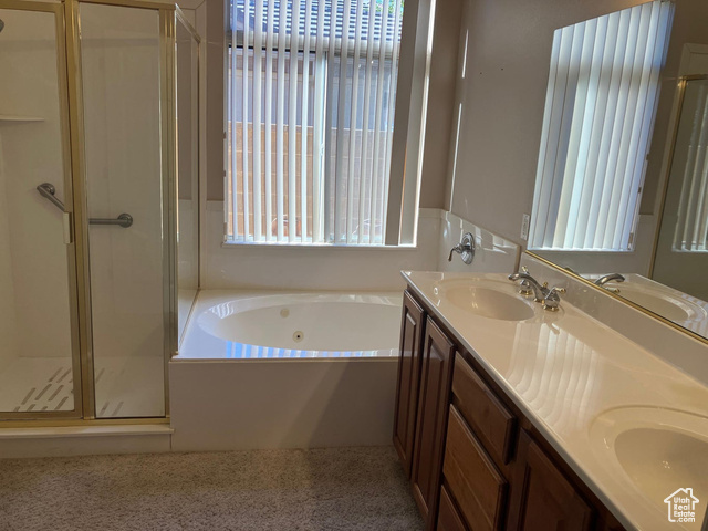 Photo 11 for MLS #2117011 at 4438 S Broadmoor Dr