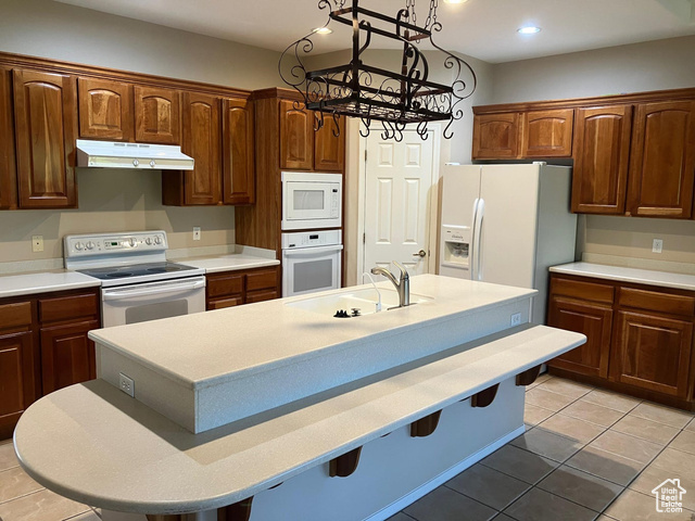 Photo 4 for MLS #2117011 at 4438 S Broadmoor Dr