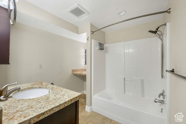 Photo 30 for MLS #2117013 at 952 N Kingswood Rd