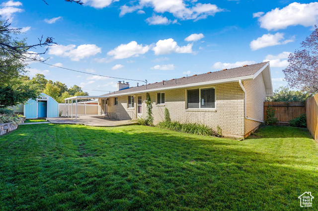 Photo 34 for MLS #2117013 at 952 N Kingswood Rd