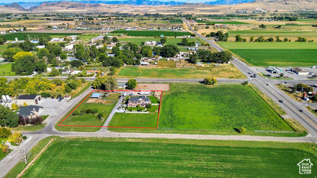 Photo 2 for MLS #2117015 at 15270 N 5475 West