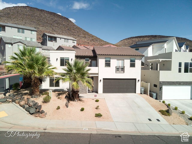 Photo 3 for MLS #2117016 at 438 N Stone Mtn #47
