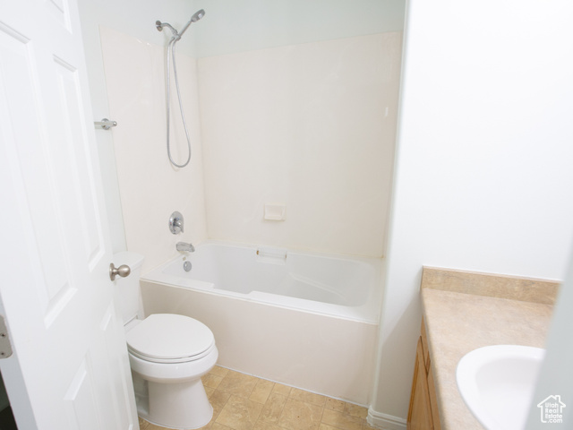 Photo 13 for MLS #2117017 at 475 N Redwood Rd