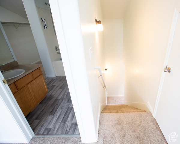 Photo 21 for MLS #2117017 at 475 N Redwood Rd