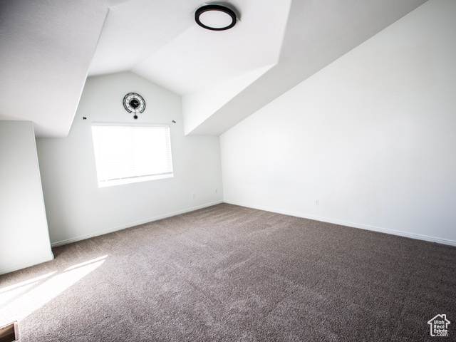 Photo 17 for MLS #2117017 at 475 N Redwood Rd