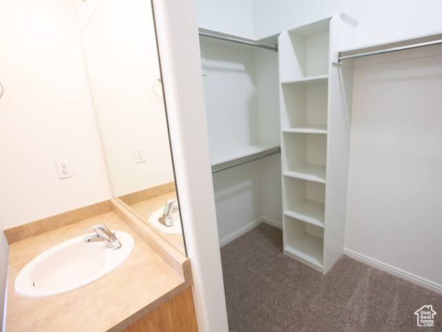 Photo 15 for MLS #2117017 at 475 N Redwood Rd