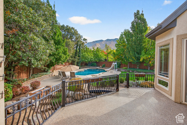 Photo 66 for MLS #2117018 at 83 N Bordeaux Ln