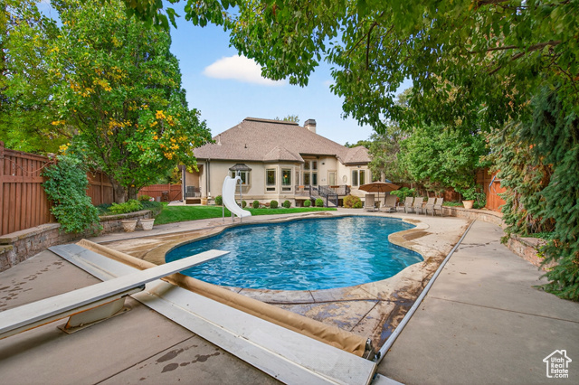 Photo 5 for MLS #2117018 at 83 N Bordeaux Ln
