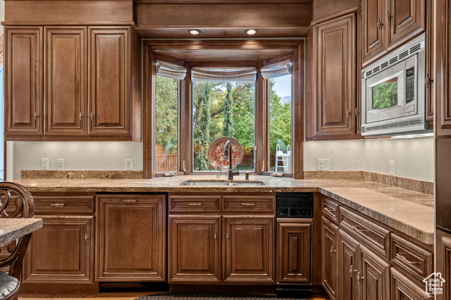 Photo 20 for MLS #2117018 at 83 N Bordeaux Ln