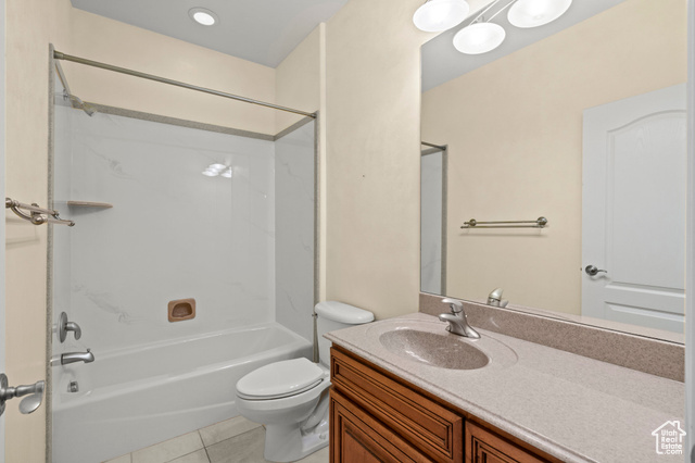 Photo 46 for MLS #2117018 at 83 N Bordeaux Ln