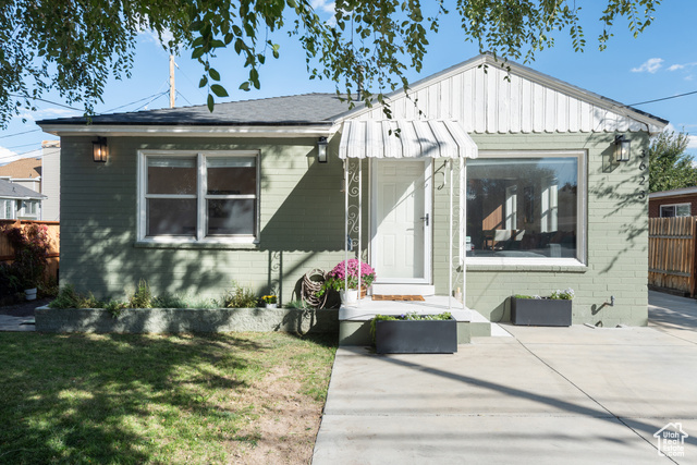 Photo 2 for MLS #2117021 at 3623 S 700 East