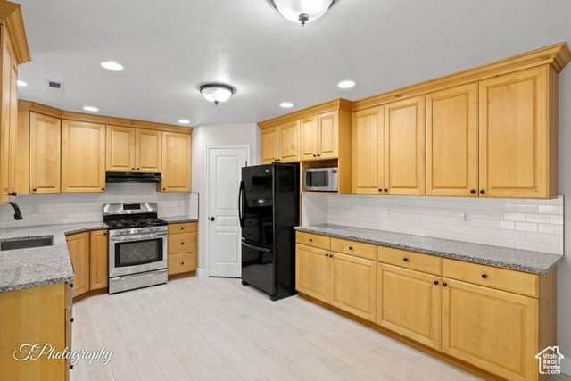 Photo 3 for MLS #2117022 at 1373 N 1610 West