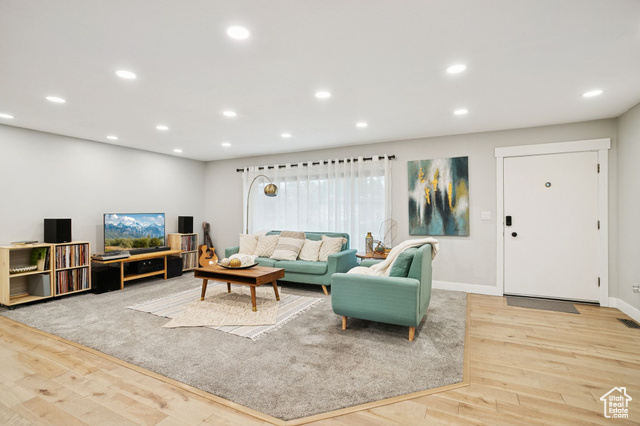 Photo 4 for MLS #2117023 at 725 W 630 South