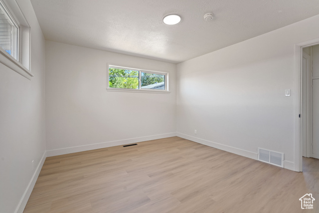 Photo 14 for MLS #2117024 at 1118 N 1400 West