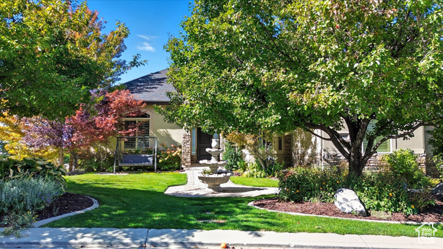 Photo 9 for MLS #2117025 at 12882 S Ellerbeck Ln #12882