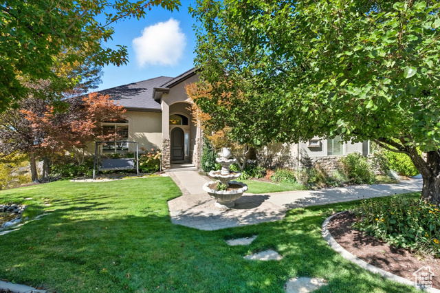 Photo 10 for MLS #2117025 at 12882 S Ellerbeck Ln #12882