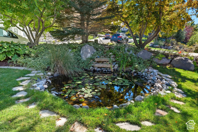 Photo 12 for MLS #2117025 at 12882 S Ellerbeck Ln #12882