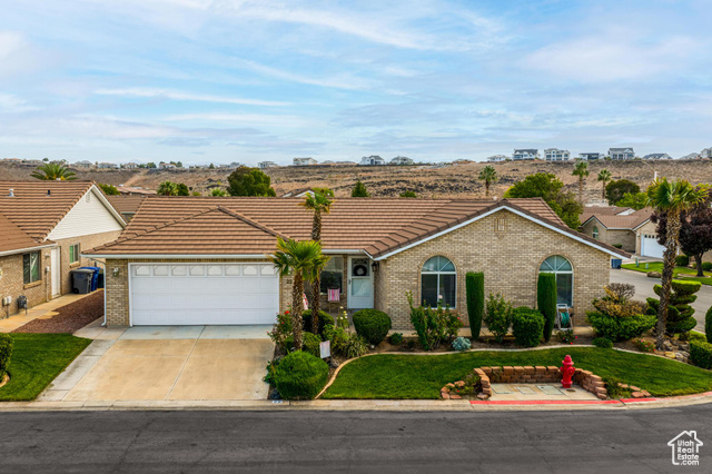 Photo 2 for MLS #2117027 at 22 805 S River Rd #22