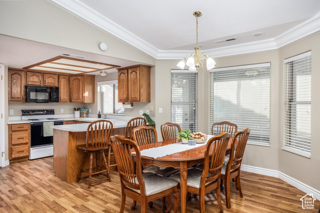 Photo 12 for MLS #2117027 at 22 805 S River Rd #22