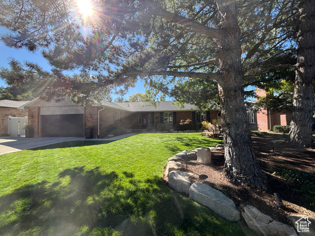 Photo 68 for MLS #2117033 at 2110 E Lonsdale Dr