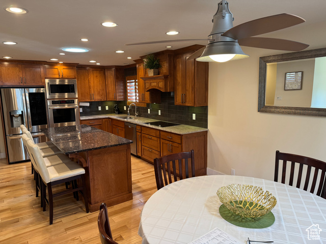 Photo 10 for MLS #2117033 at 2110 E Lonsdale Dr