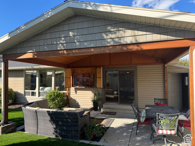 Photo 59 for MLS #2117033 at 2110 E Lonsdale Dr