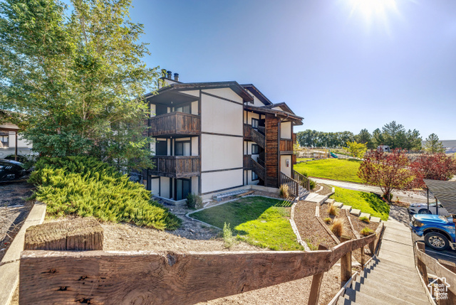 Photo 10 for MLS #2117038 at 800 W Highway Dr