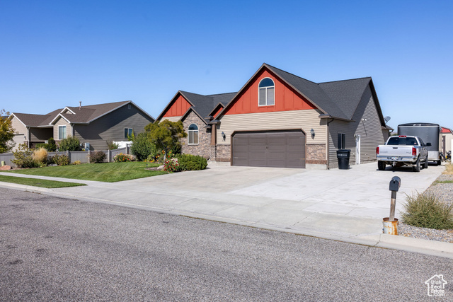 Photo 4 for MLS #2117040 at 808 W 400 South