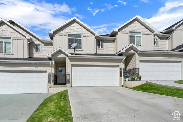 View photos for 790 E Ruby Dr MLS #2117041 - 790 E Ruby Dr