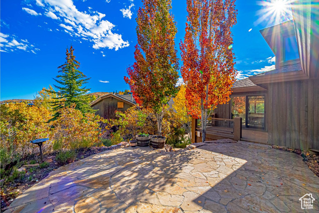 Photo 7 for MLS #2117042 at 3495 Sun Ridge Dr