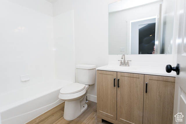 Photo 15 for MLS #2117044 at 1247 W Man Of War Cv