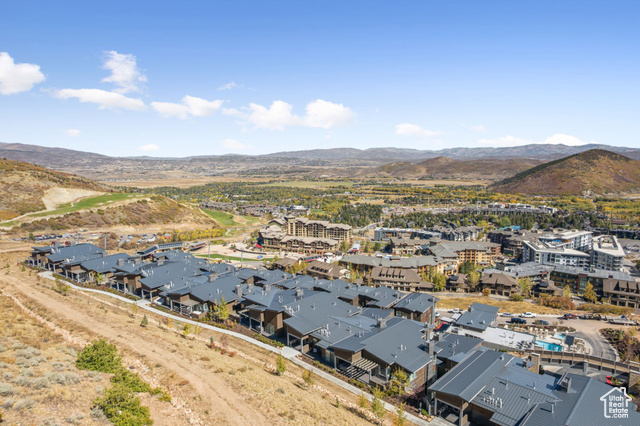 2752 W High Mountain Rd 207