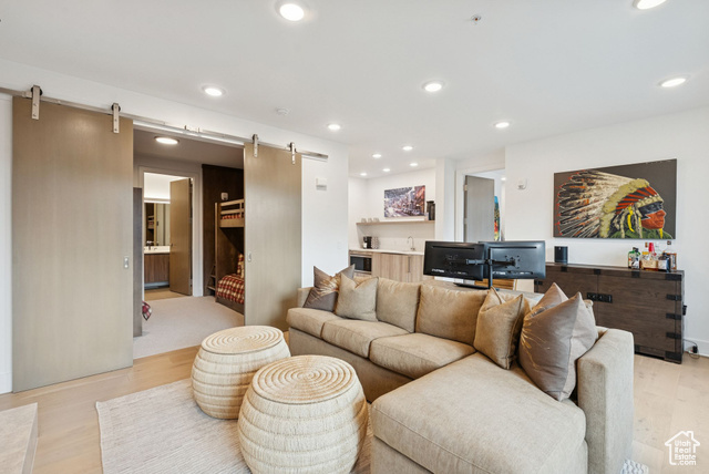 2752 W High Mountain Rd 207