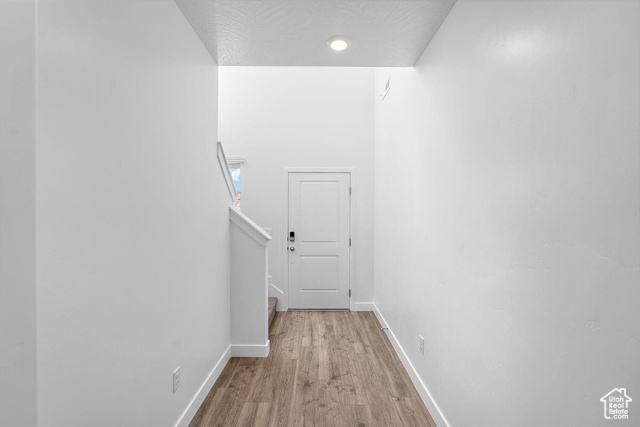 Photo 4 for MLS #2117057 at 1486 S Sinawava Dr #4129