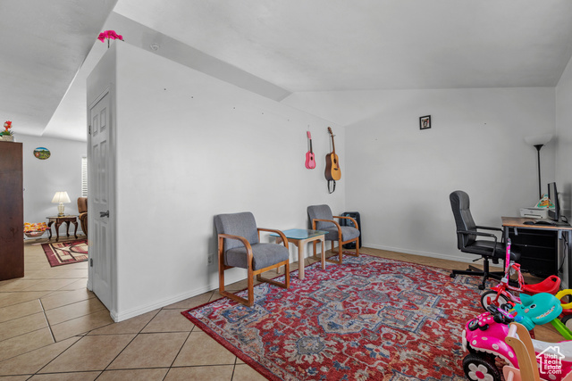 Photo 2 for MLS #2117071 at 2993 S Noble Fir Cv
