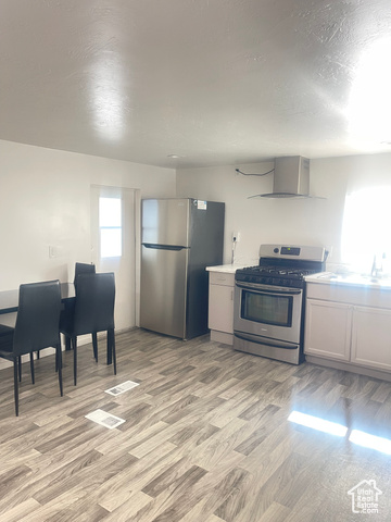 Photo 18 for MLS #2117078 at 1594 W 400 South #75