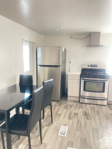 Photo 19 for MLS #2117078 at 1594 W 400 South #75
