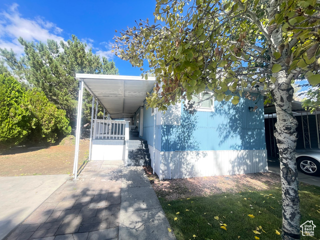 Photo 2 for MLS #2117078 at 1594 W 400 South #75