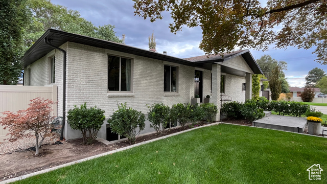 Photo 5 for MLS #2117079 at 9837 S Jordan Ridge Rd
