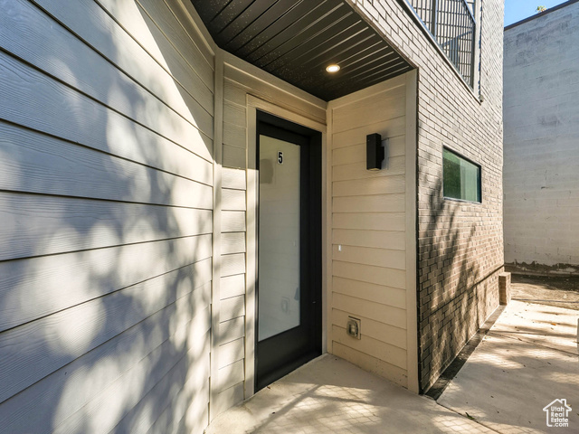 Photo 31 for MLS #2117081 at 544 N 600 West #5