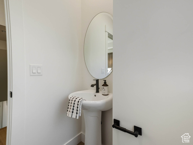 Photo 15 for MLS #2117081 at 544 N 600 West #5